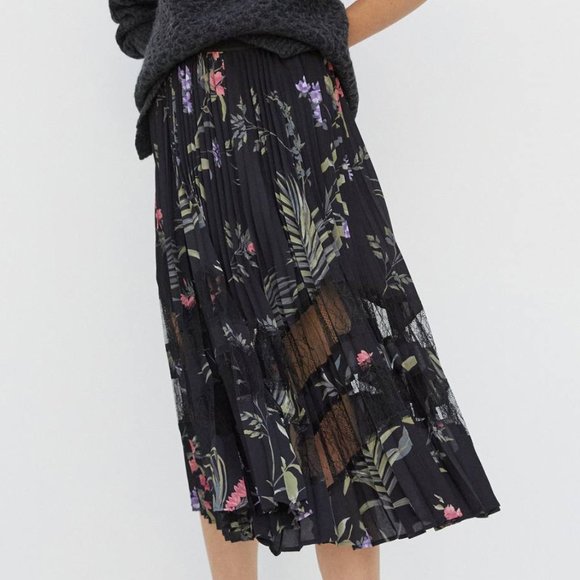 HTF Anthropologie Narcisa Pleated Midi Skirt